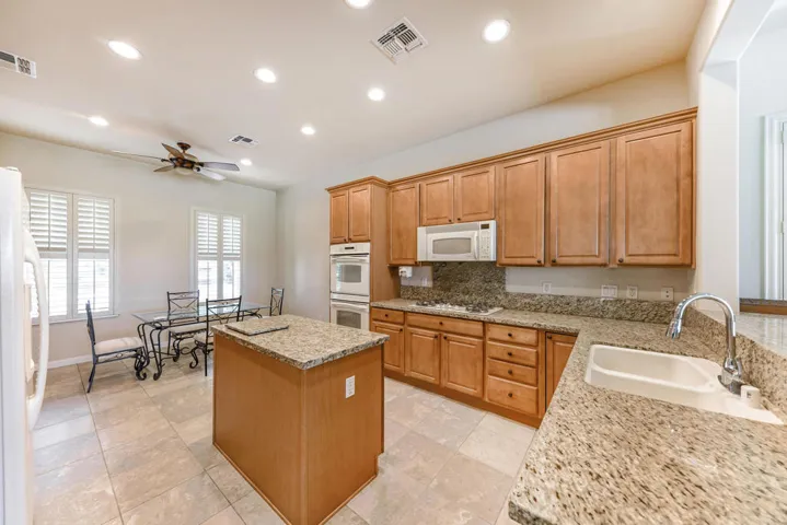 80358 Avenida Santa Alicia-7