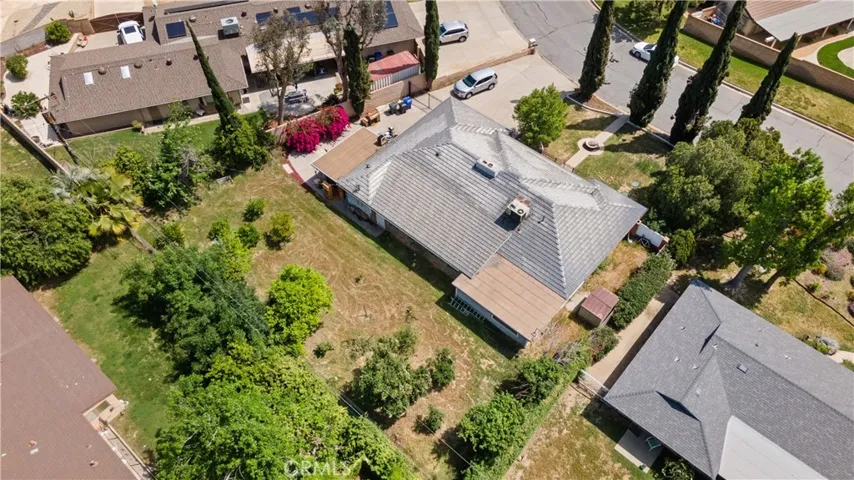 19458 Lupin Avenue, Rialto, California 92377