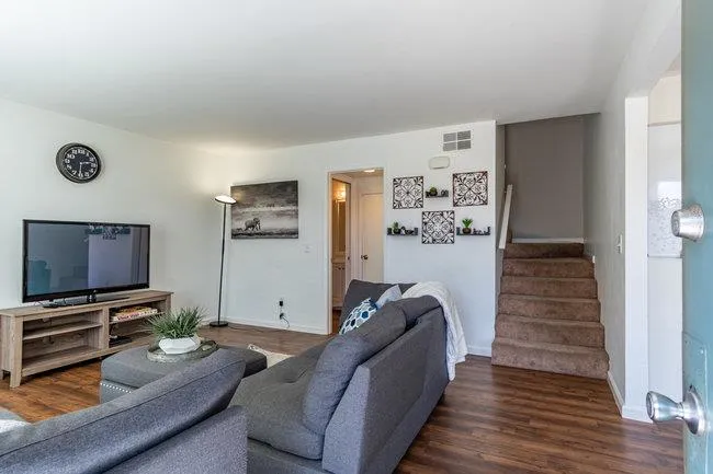 1883 Cherokee Drive 3, Salinas, California 93906