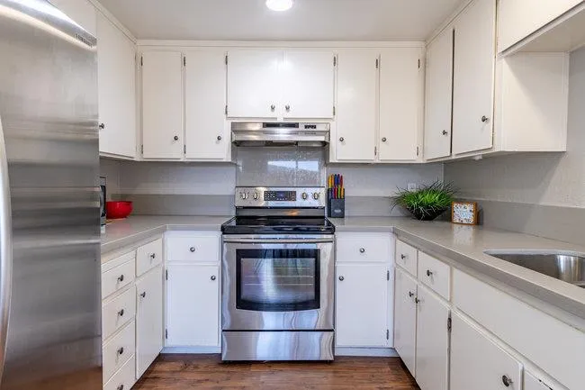 1883 Cherokee Drive 3, Salinas, California 93906