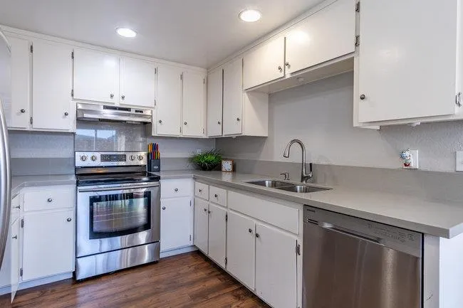 1883 Cherokee Drive 3, Salinas, California 93906