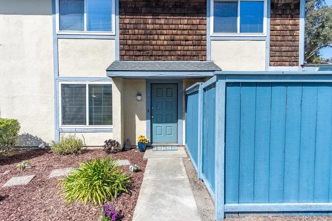 1883 Cherokee Drive 3, Salinas, California 93906