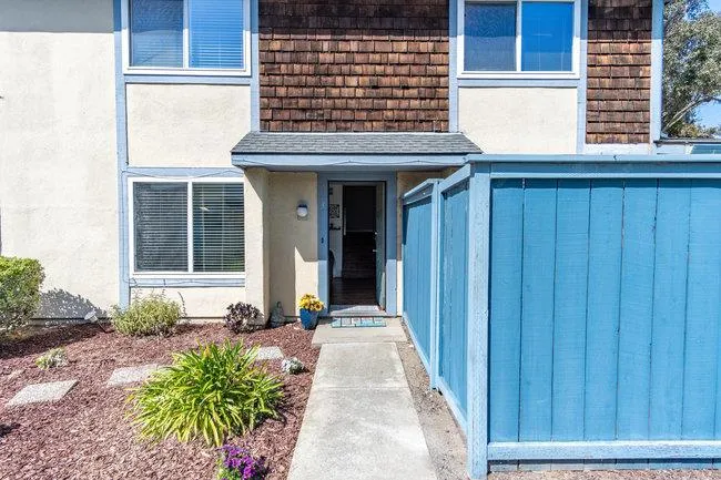 1883 Cherokee Drive 3, Salinas, California 93906