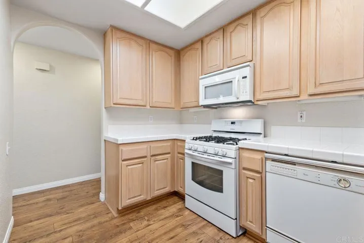 3325 Genoa Way 104, Oceanside, California 92056