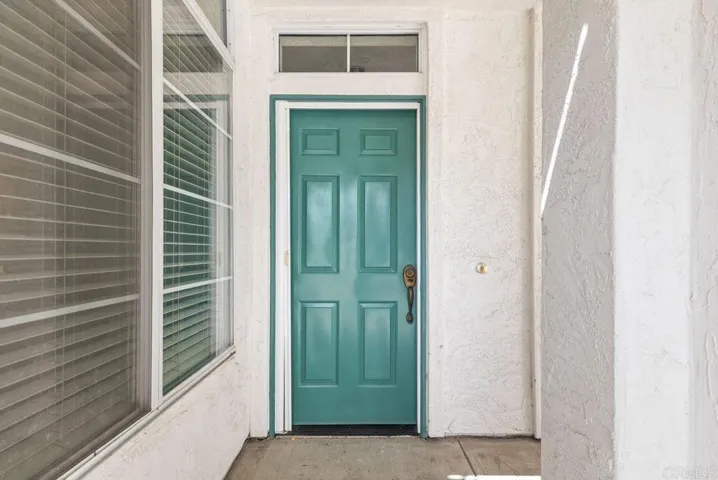 3325 Genoa Way 104, Oceanside, California 92056