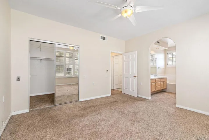 3325 Genoa Way 104, Oceanside, California 92056