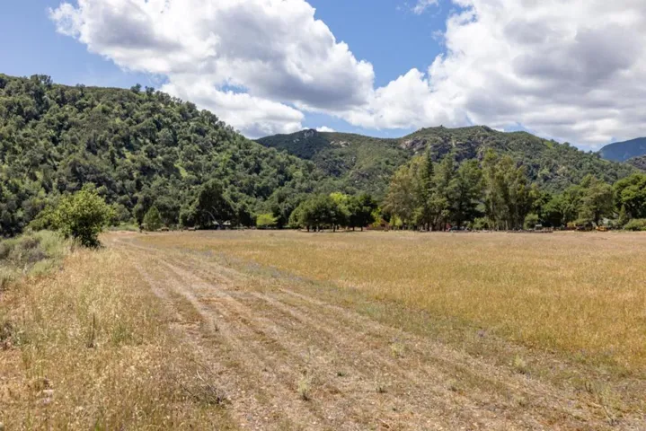 47291 Arroyo Seco Road, Greenfield, California 93927