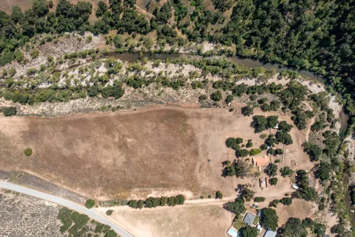 47291 Arroyo Seco Road, Greenfield, California 93927