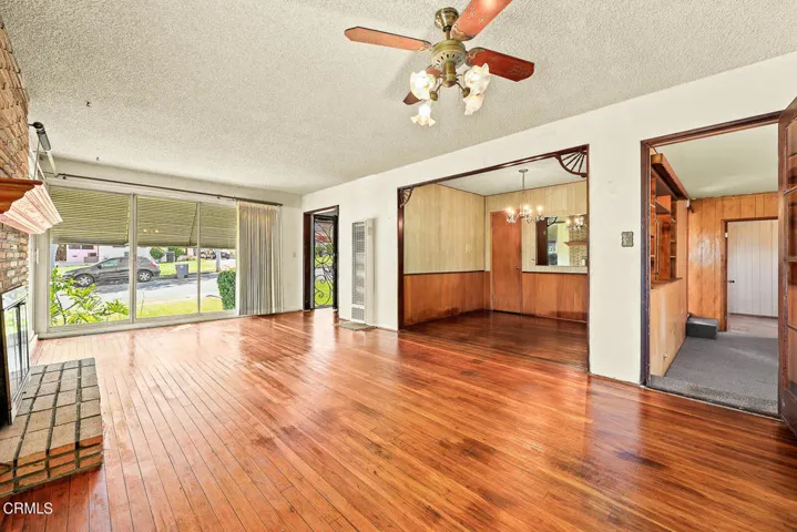 dining room off living room
