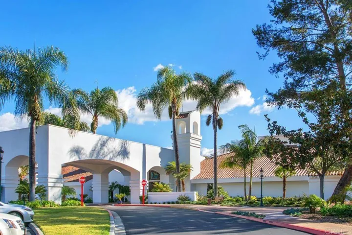 4962 Lerkas Way, Oceanside, California 92056