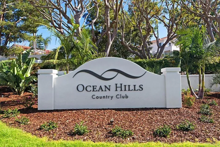 4962 Lerkas Way, Oceanside, California 92056