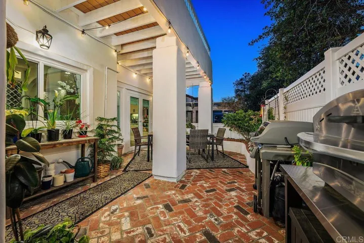 4962 Lerkas Way, Oceanside, California 92056