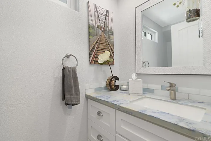 4962 Lerkas Way, Oceanside, California 92056