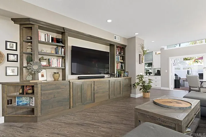 4962 Lerkas Way, Oceanside, California 92056