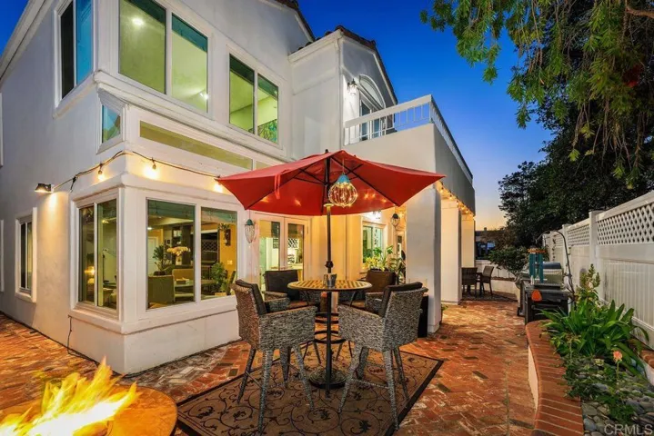4962 Lerkas Way, Oceanside, California 92056
