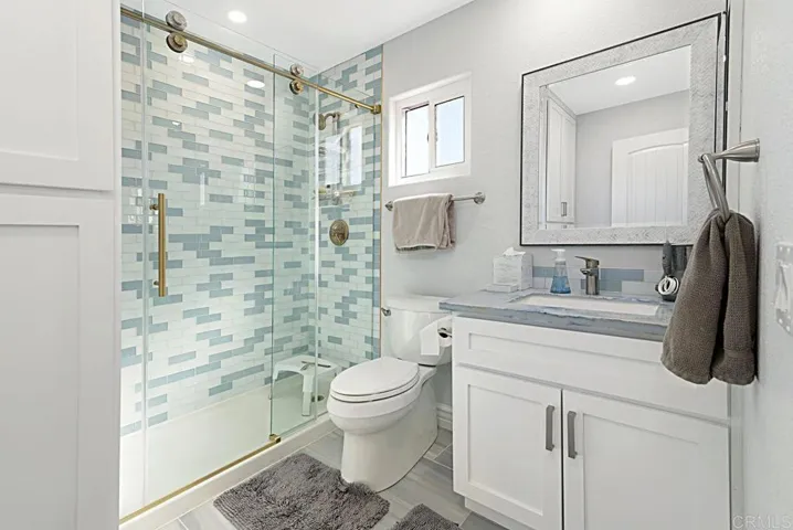 4962 Lerkas Way, Oceanside, California 92056