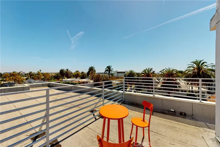 Community Roof Deck