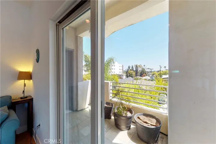 Wraparound Balcony