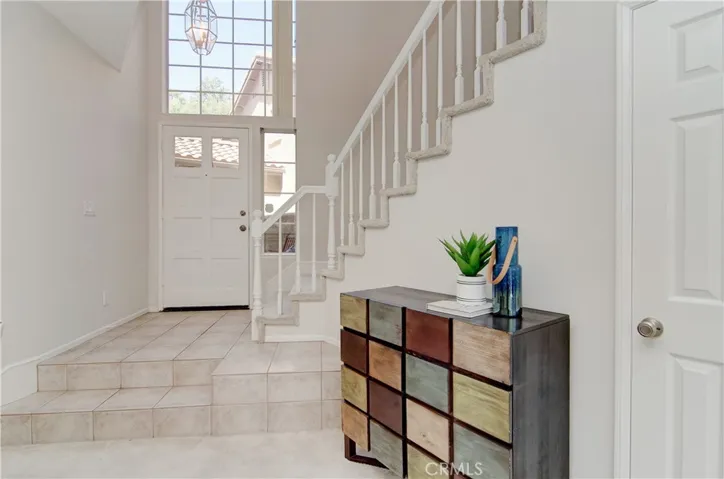 Check out this beautiful entry...you usually find this only in million+ homes...guests will be impressed!