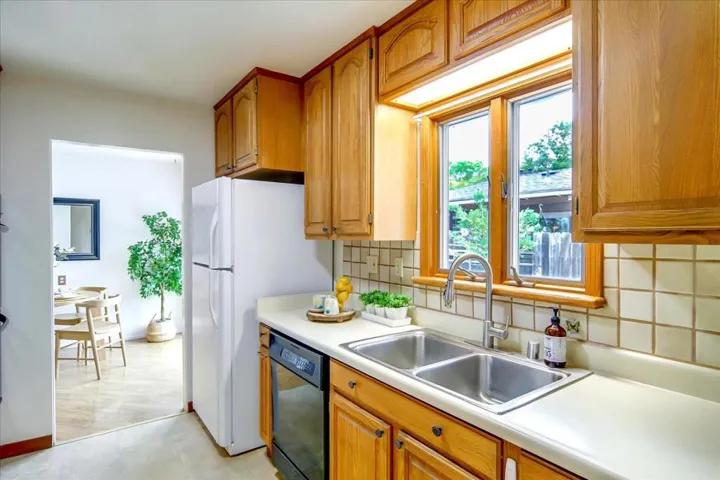 2204 Monterey Avenue, Santa Clara, California 95051