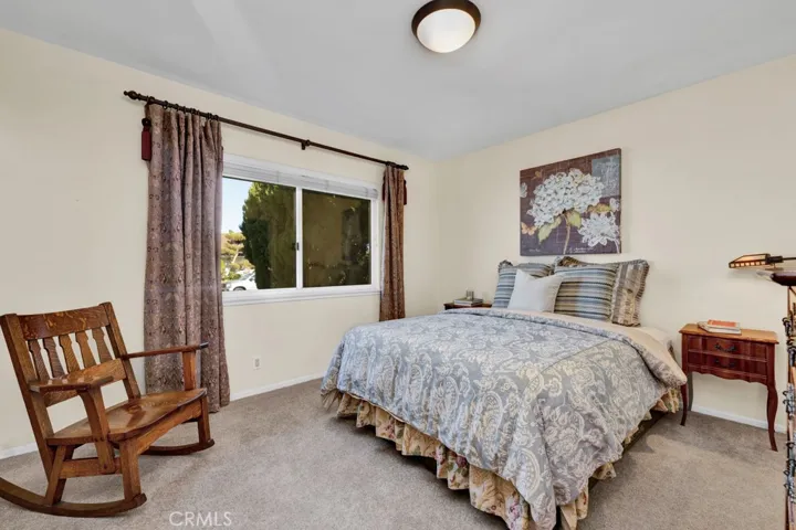 10115 Donna Avenue, Northridge, California 91324