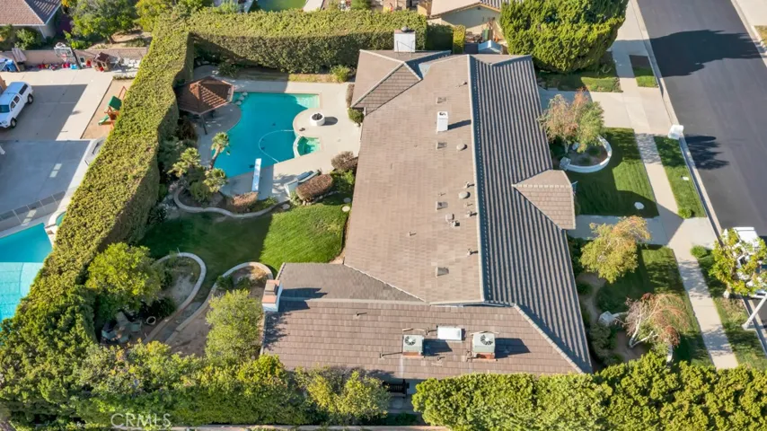 10115 Donna Avenue, Northridge, California 91324