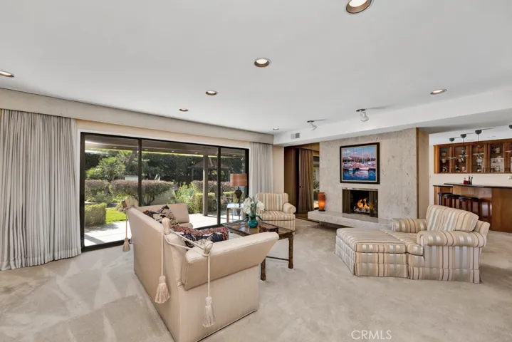 10115 Donna Avenue, Northridge, California 91324