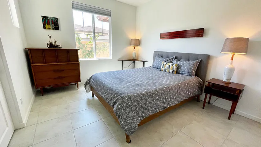 Guest bedroom 1