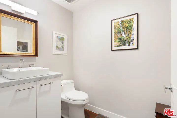 13600 Marina Pointe Drive 812, Marina Del Rey, California 90292
