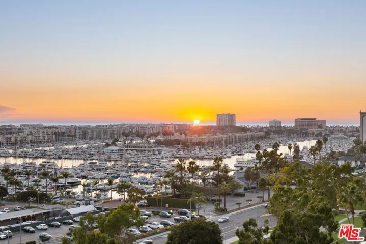 13600 Marina Pointe Drive 812, Marina Del Rey, California 90292