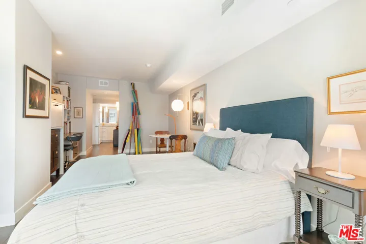 13600 Marina Pointe Drive 812, Marina Del Rey, California 90292