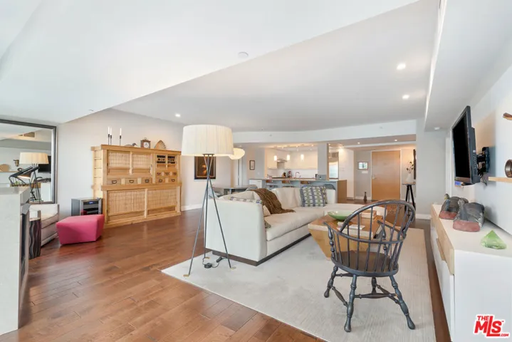 13600 Marina Pointe Drive 812, Marina Del Rey, California 90292