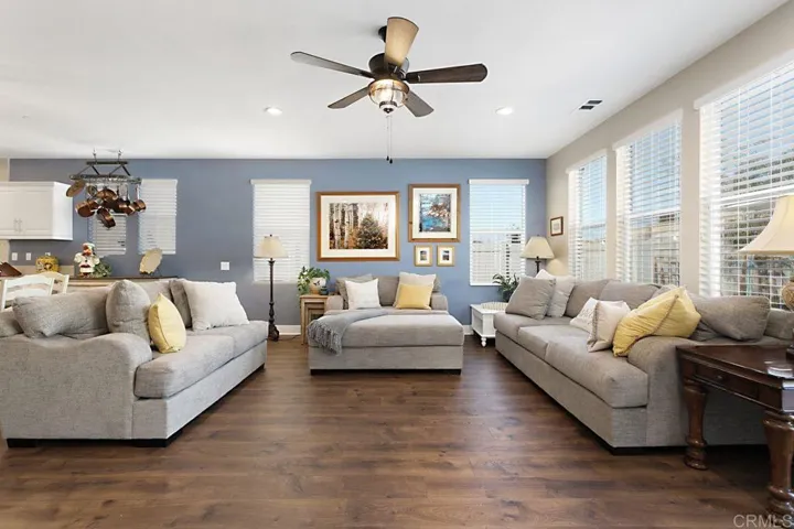 35767 Garrano Lane, Fallbrook, California 92028