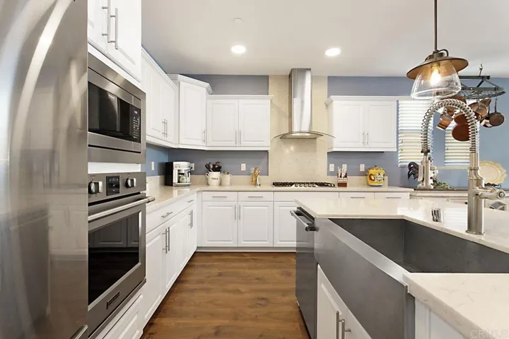 35767 Garrano Lane, Fallbrook, California 92028