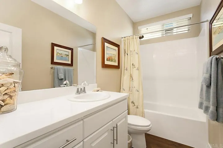 35767 Garrano Lane, Fallbrook, California 92028