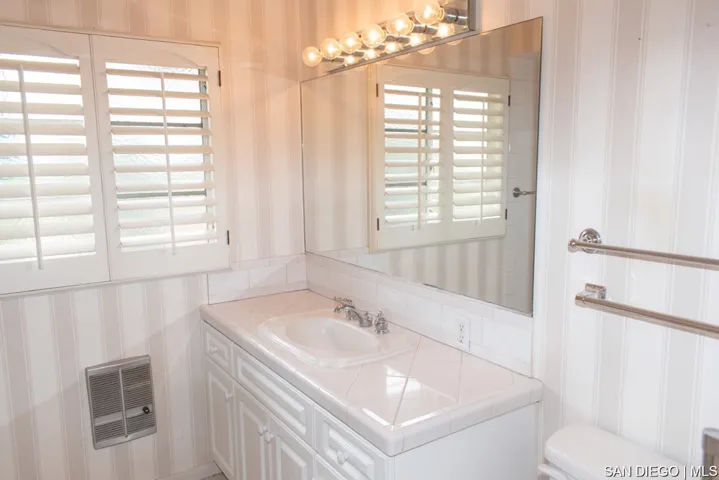 10866 Fuerte Dr, La Mesa, California 91941