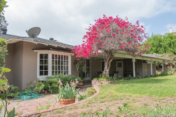 10866 Fuerte Dr, La Mesa, California 91941