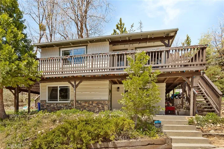 26226 Sky Ridge Drive, Twin Peaks, California 92391