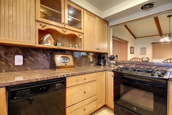 kitchen-4_52018463459_o