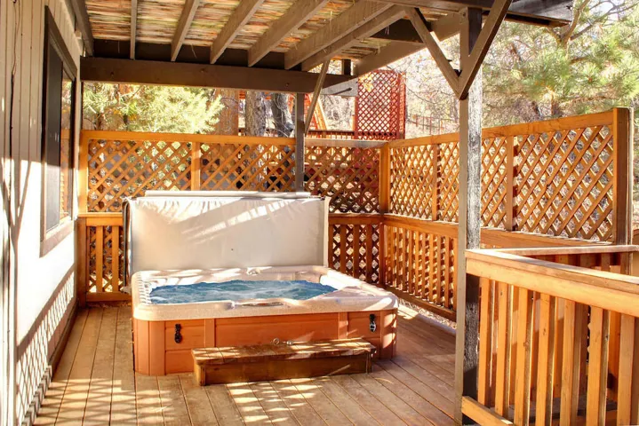 hot-tub-1_52017176342_o