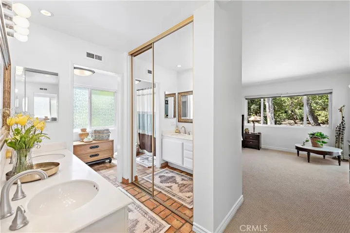 25106 Sleepy Hollow Terrace, Lake Forest, California 92630
