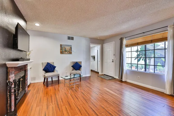 4562 Georgia Strret 8, San Diego, California 92116