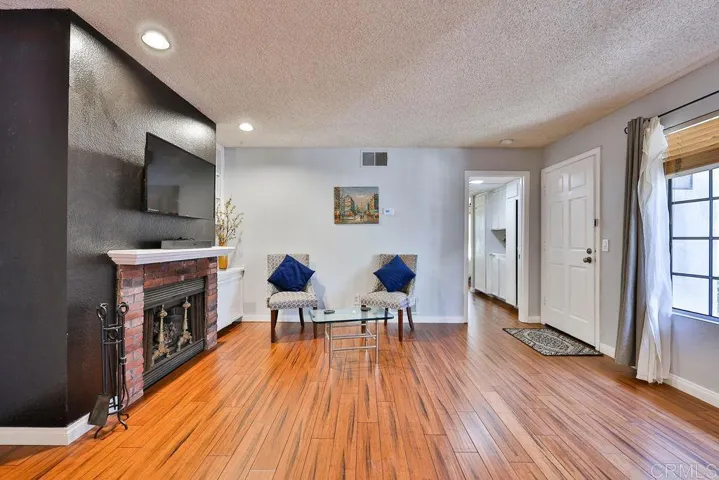 4562 Georgia Strret 8, San Diego, California 92116