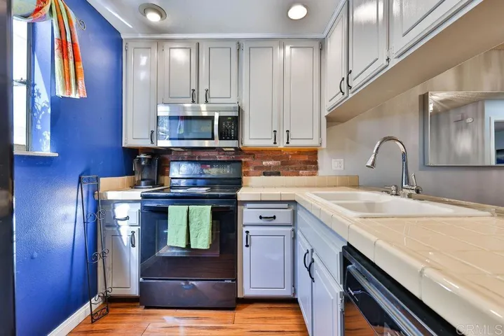 4562 Georgia Strret 8, San Diego, California 92116