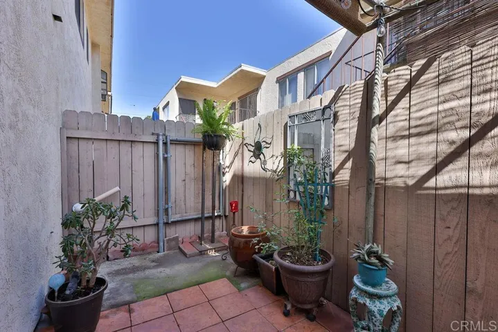 4562 Georgia Strret 8, San Diego, California 92116