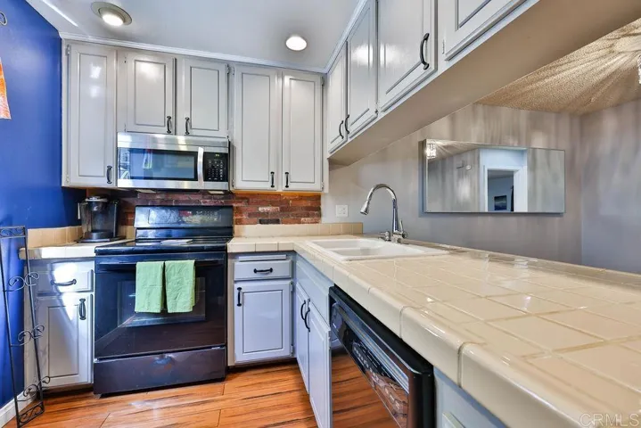 4562 Georgia Strret 8, San Diego, California 92116