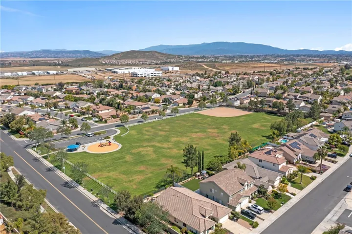 29616 Baker Ln, Murrieta, California 92563