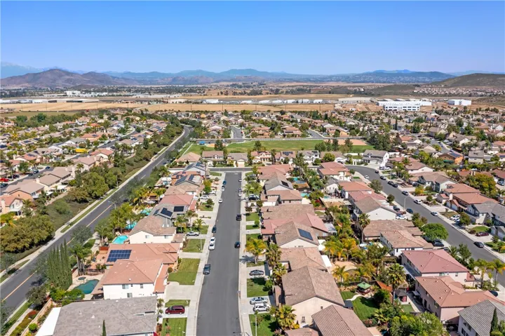 29616 Baker Ln, Murrieta, California 92563
