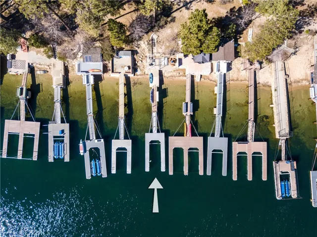 28216 N Shore Road, Lake Arrowhead, California 92352