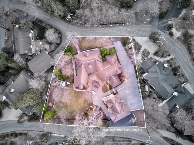 28216 N Shore Road, Lake Arrowhead, California 92352